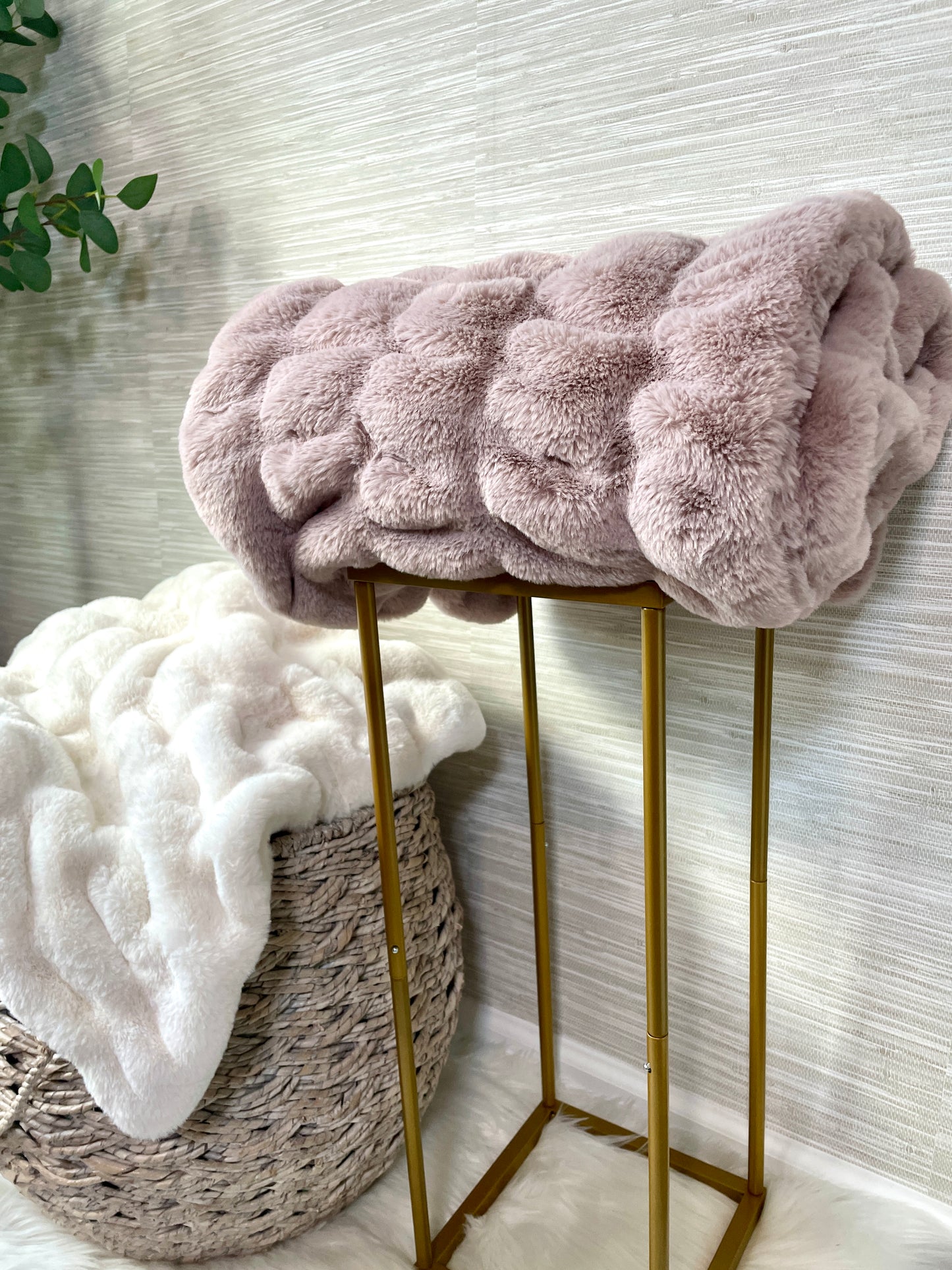 Blush Faux Fur Blanket - Lap: 30"x40"