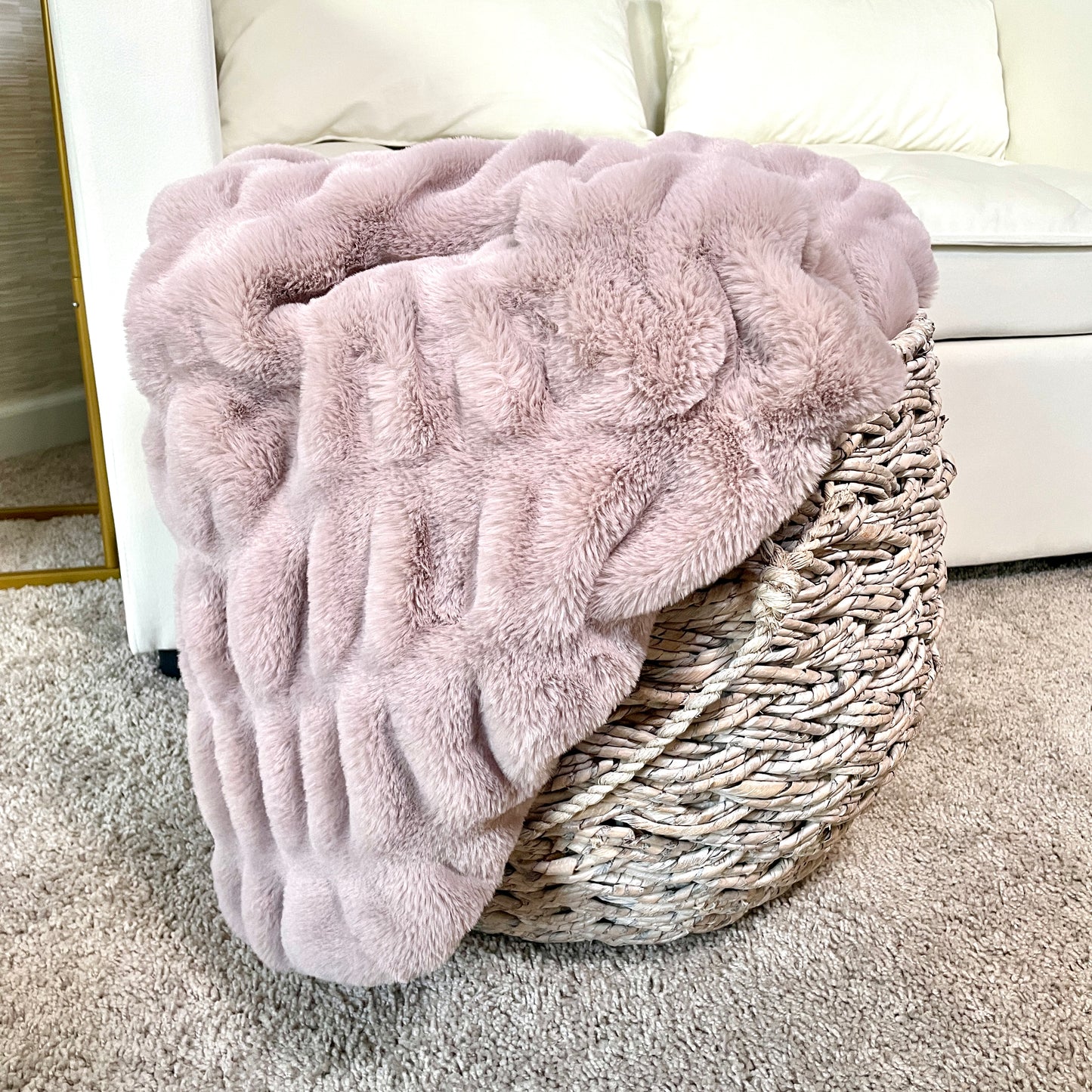 Blush Faux Fur Blanket - Lap: 30"x40"